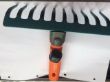 06 EUR Harke Gardena mti HAndstueck - auch auf Verlaengerung schraubbar_Amano.JPG
